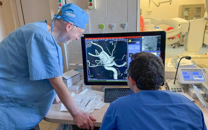 Імениті медзаклади країни з нового року заходять у медреформу: що це означає для всіх українців