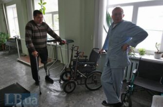 Руки для героїв