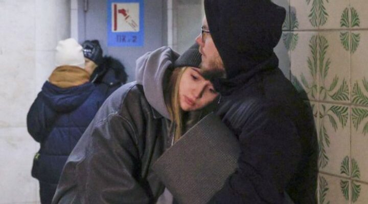 "Втомився боятись, прилетить то прилетить", – наскільки така позиція здорова для психіки? Пояснює психологиня