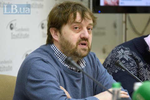 Федір Лапій: "В українців мало шансів отримати вакцину проти коронавірусу"