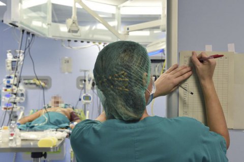 Лікування пацієнтів на рак під час боротьби з епідемію COVID-19. Італійський досвід