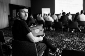 Павло Ковтонюк: "Я бачу багато ситуацій, коли через війну руйнується лікарня - і виявляється, що можна обійтися без неї"