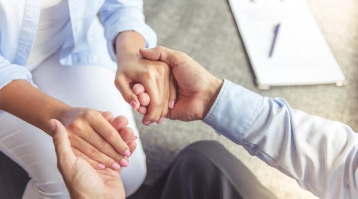 Чому секс між психотерапевтом і клієнтом — це не ок, і хто за це відповідальний