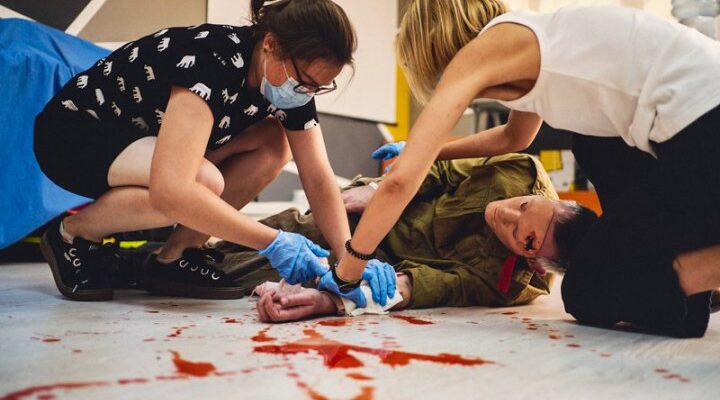 Разова акція з нагоди війни. Що не так з навчанням домедичної допомоги в Україні