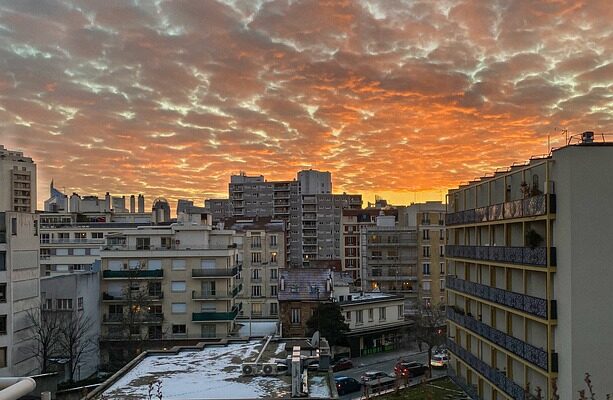 сценарій до дня української жінки