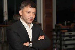 Таємнi покровителi "Доктора Пі" (розслідування газети "Експрес")