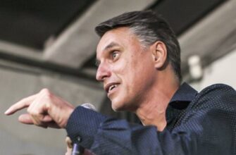 Професор Віктор Досенко: «Слабкість коронавірусу робить з нього такого небезпечного ворога»