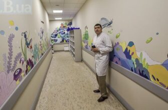 Начмед "Охматдиту" Юрій Довбня: "Важко відмовити дитині просто через те, що її нема де покласти"