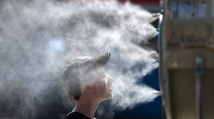 Стає все жаркіше: як вижити у спеку без кондиціонерів і чому тут треба штурхати владу своїх міст