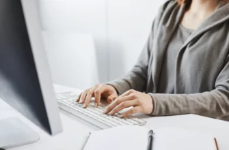 Кандидатська дисертація