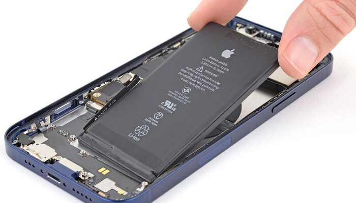 замена аккумулятора на айфон 13