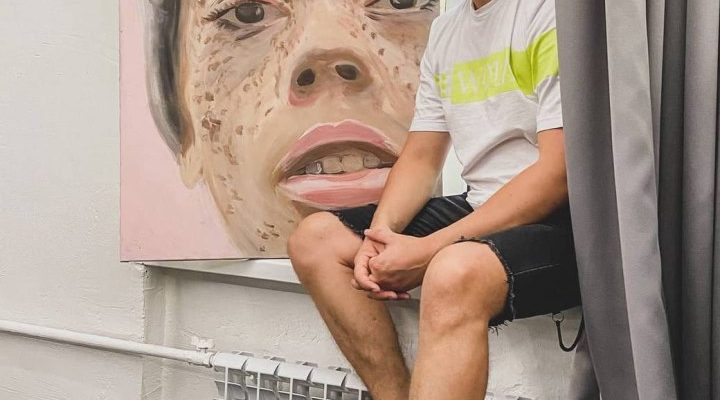 «Я бачу своє життя яскравіше. Інакше оцінюю, що маю»: історія медбрата психлікарні та зірки TikTok Дениса Чернухи