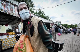 Росіяни починають відчувати справжній економічний біль від війни Путіна – Bloomberg