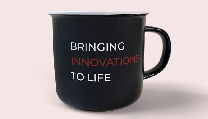 чашка з лого