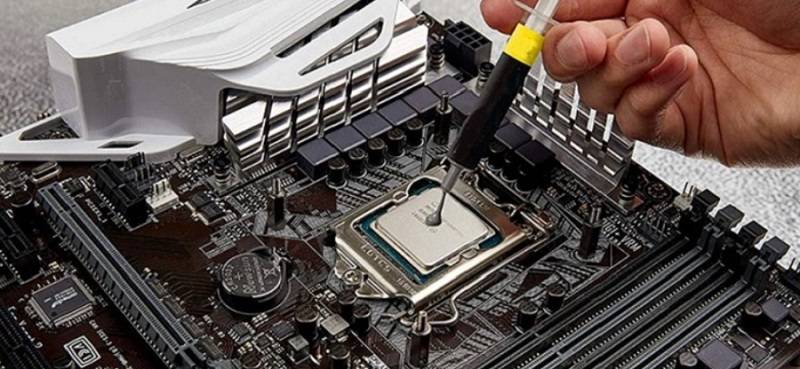 нанесение термопасты